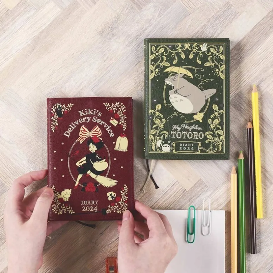 Maison Ghibli Schedule Diaries And Calendars-2024 Diary Flying Totoro - My Neighbor Totoro