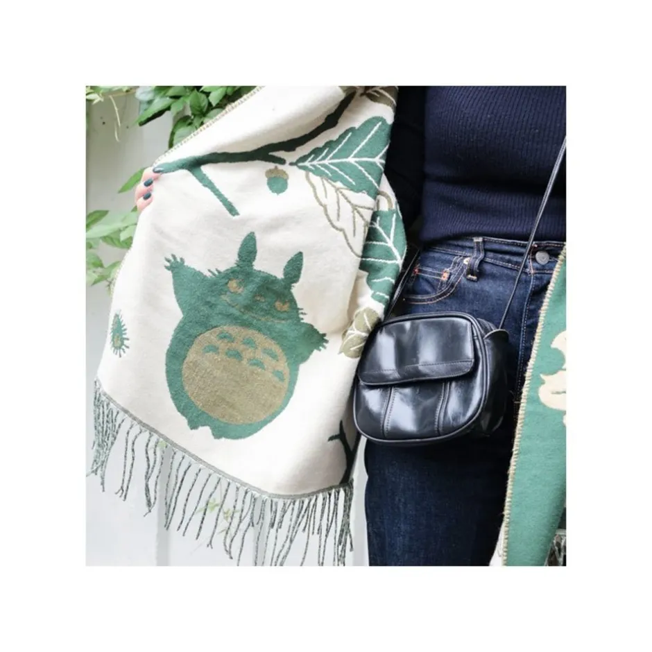 Maison Ghibli Outfits-Dark Green Stole Oak Leaves - My Neighbor Totoro