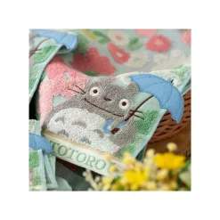Maison Ghibli Household Linen-Large Bath Towel Totoro Flower Fields 60X120 Cm - My Neighbor Totoro