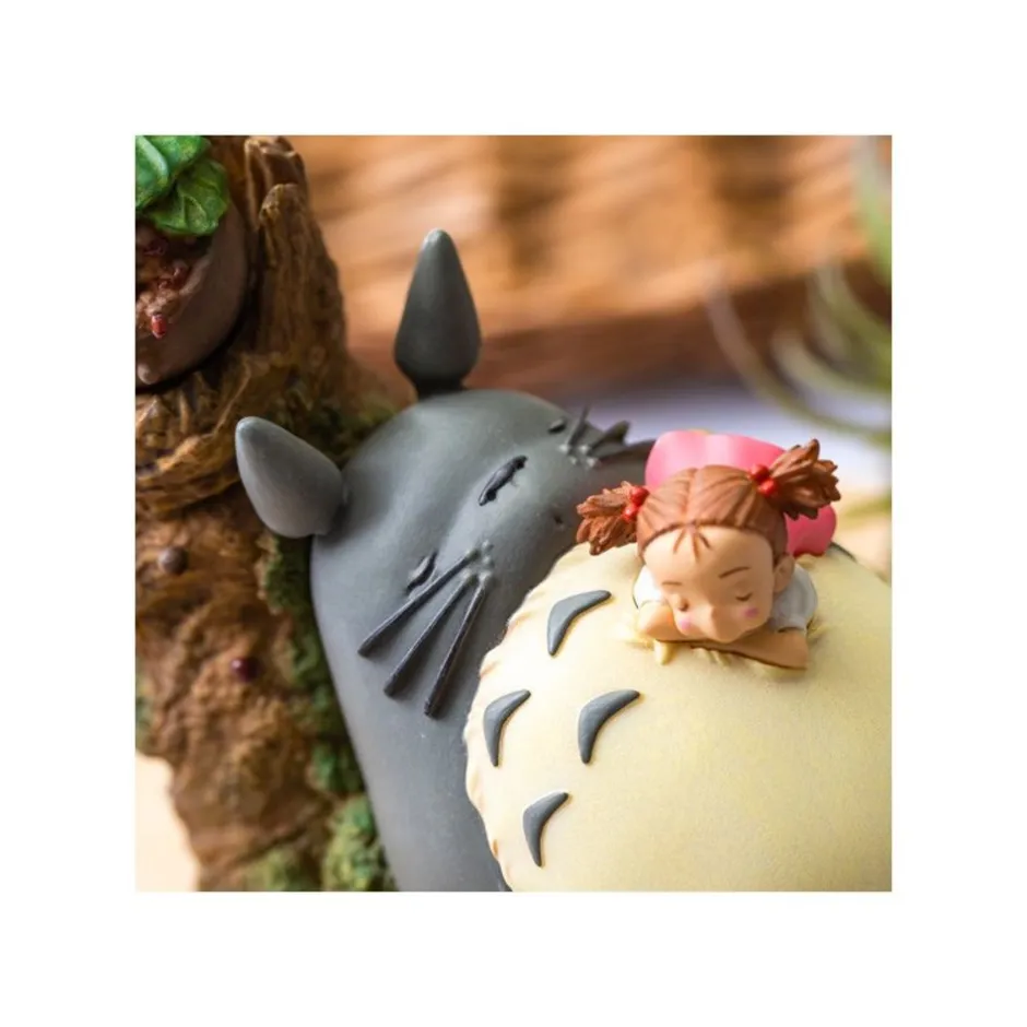 Maison Ghibli Music Boxes-Music Box Mei Taking A Nap - My Neighbor Totoro