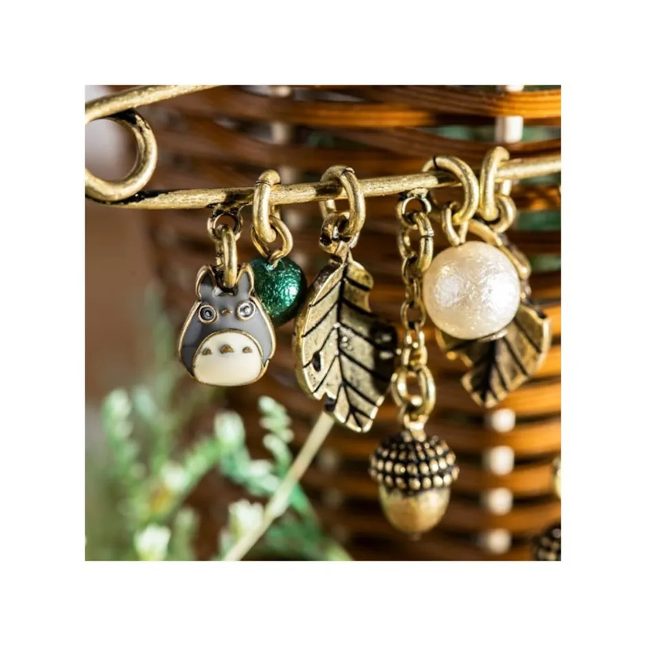 Maison Ghibli Accessories-Safety Pin Brooch Totoro & Leaves - My Neighbor Totoro