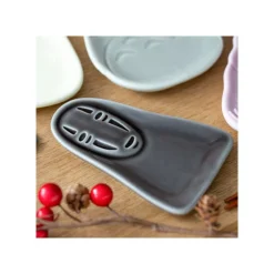 Maison Ghibli Kitchenware-Small Dessert Plate No Face Shape - Spirited Away