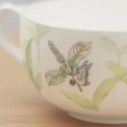 Maison Ghibli Kitchenware-Soup Mug Totoro On A Leaf - My Neighbor Totoro