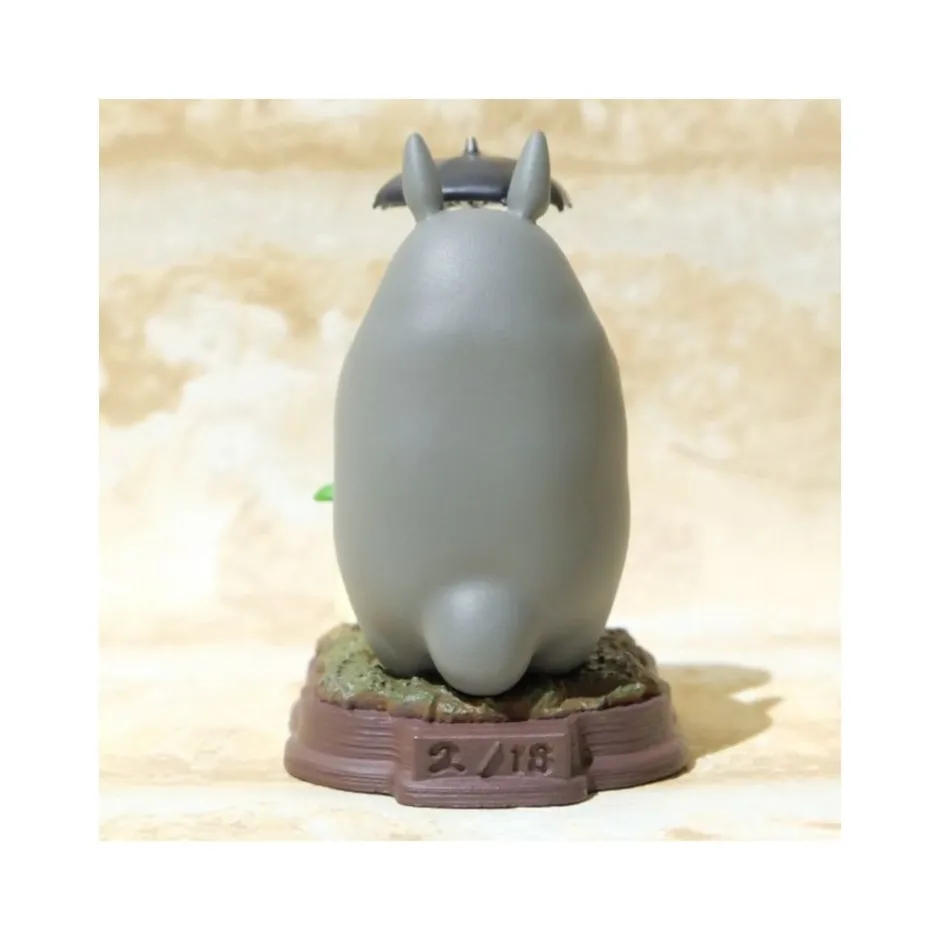 Maison Ghibli Statues-Statue Collection Stop Motion Totoro Grey Dondoko Pose 2 - My Neighbor Totoro