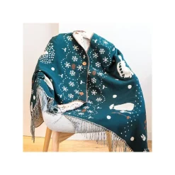 Maison Ghibli Outfits-Stole With Button Walking In Snow - My Neighbor Totoro