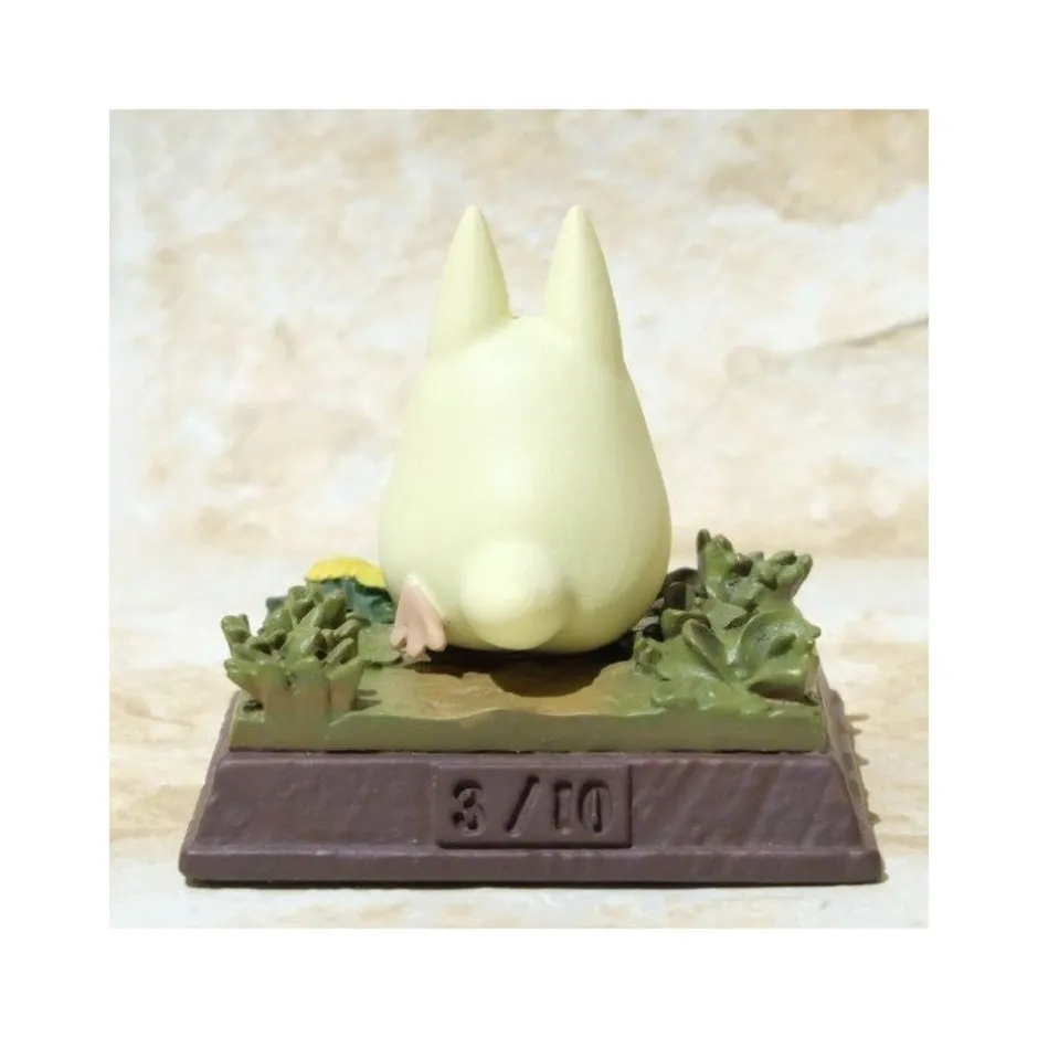 Maison Ghibli Statues-Stop Motion Collection Totoro Fast Walk Small Totoro Pose 3 - My Neighbor Totoro