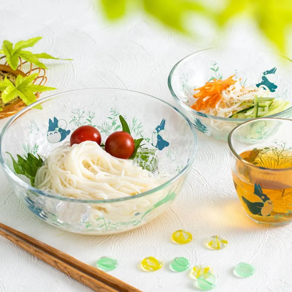 Maison Ghibli Kitchenware-Transparent Bowl 17Cm Chasing Acorns - My Neighbor Totoro